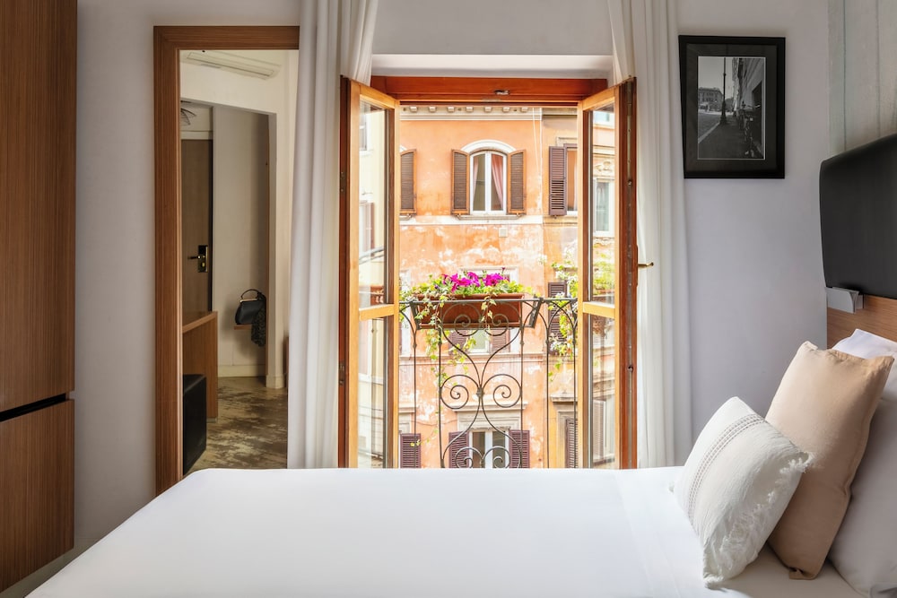 Hotel Concordia — Hotel rooms in Rome, Lazio