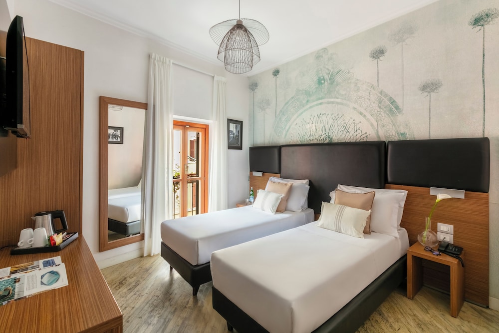Hotel Concordia — Hotel rooms in Rome, Lazio
