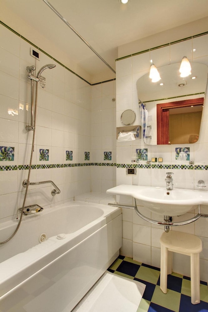 Hotel Corot — Hotel rooms in Rome, Lazio