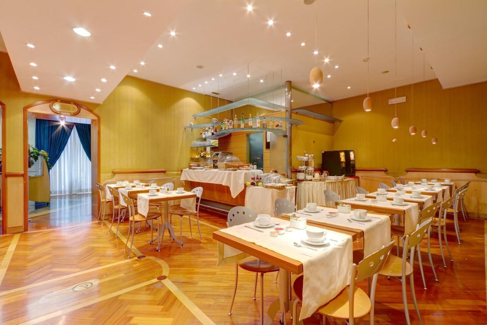 Hotel Corot — Restaurant & bars in Rome, Lazio