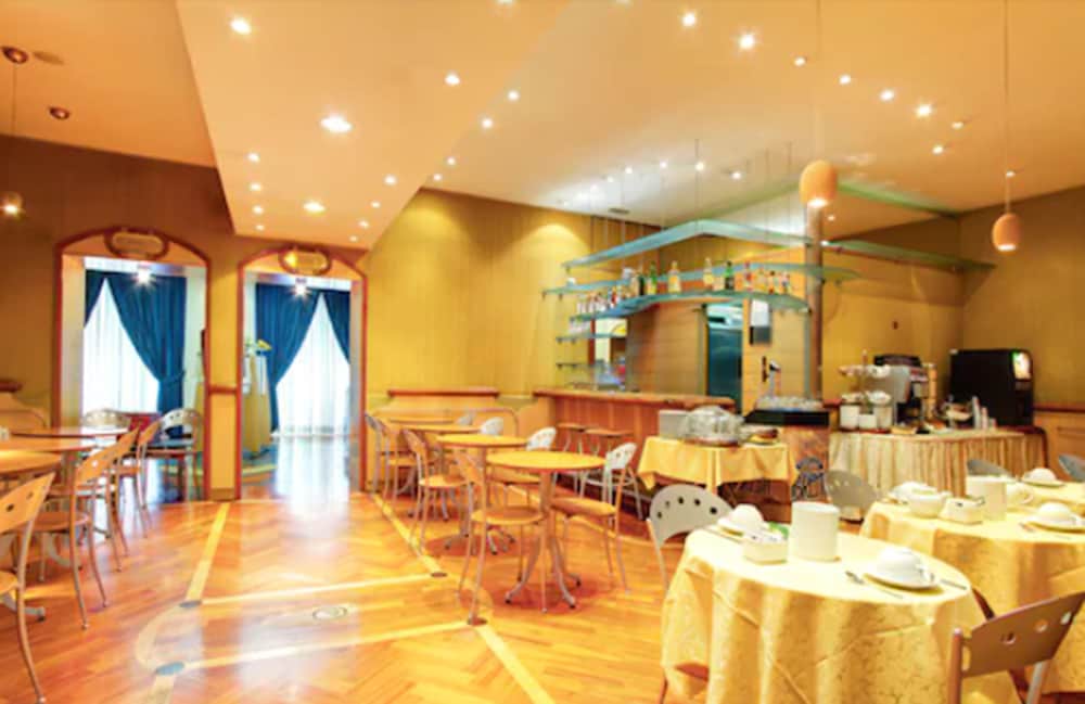 Hotel Corot — Restaurant & bars in Rome, Lazio