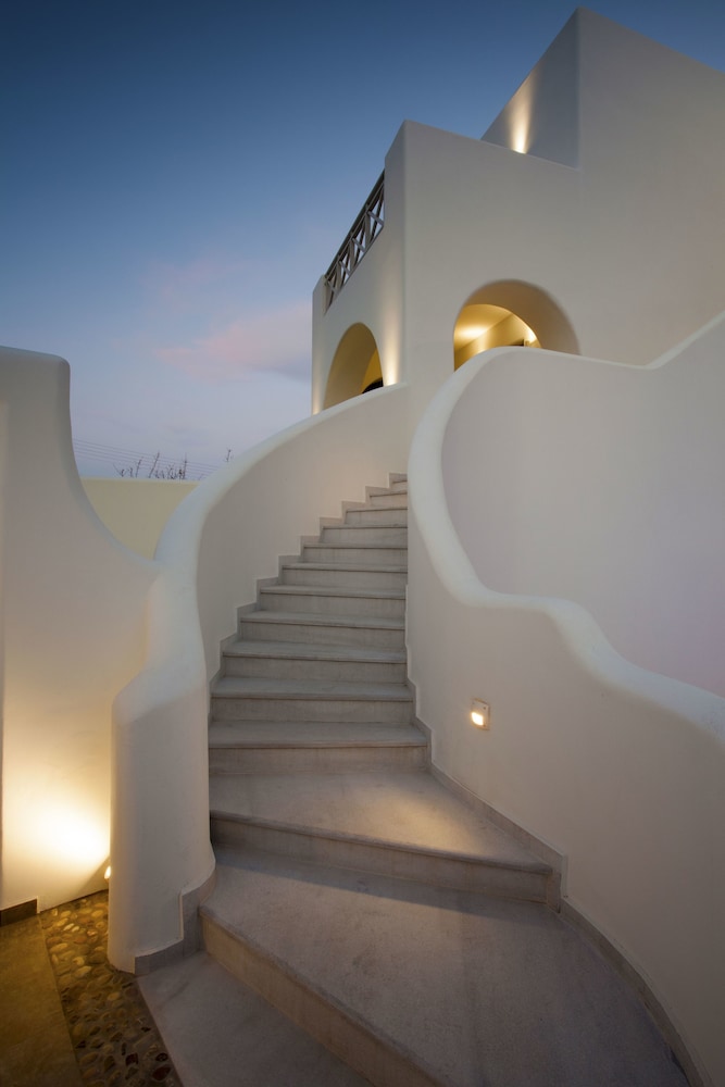 La Bellezza Eco Boutique Hotel — Hotel building in Kamari, South Aegean