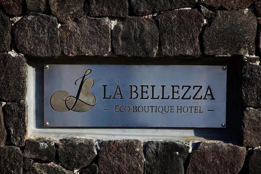 La Bellezza Eco Boutique Hotel — Hotel building in Kamari, South Aegean