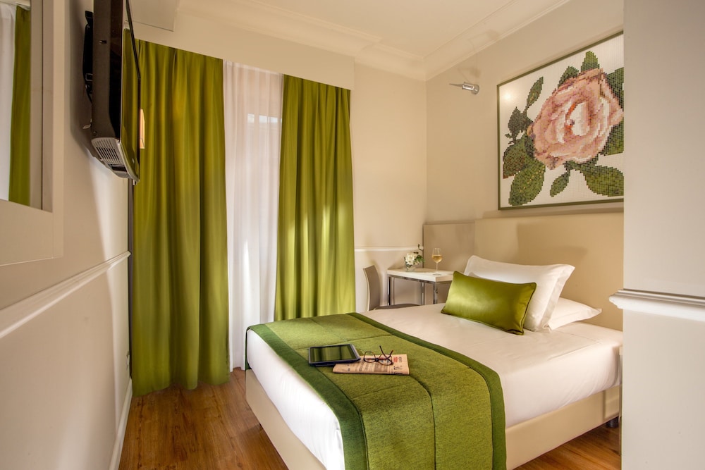 Hotel Cristoforo Colombo — Hotel rooms in Rome, Lazio