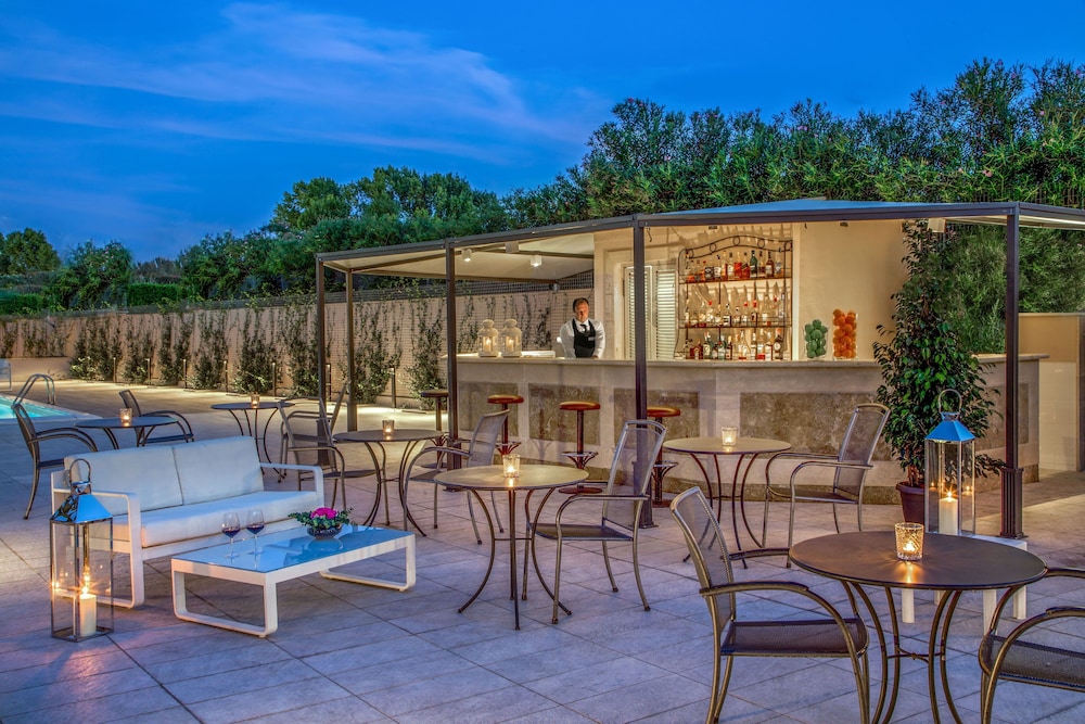 Hotel Cristoforo Colombo — Restaurant & bars in Rome, Lazio