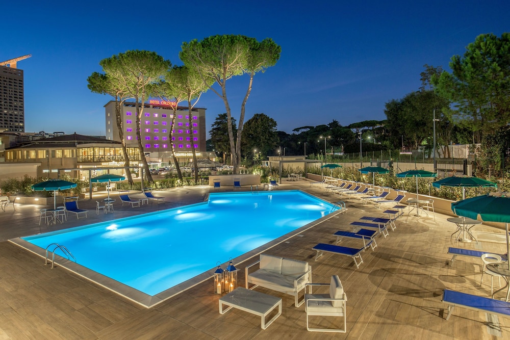 Hotel Cristoforo Colombo — Swimming pool in Rome, Lazio