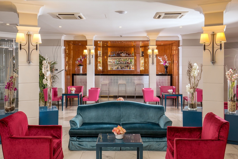 Hotel Cristoforo Colombo — Restaurant & bars in Rome, Lazio