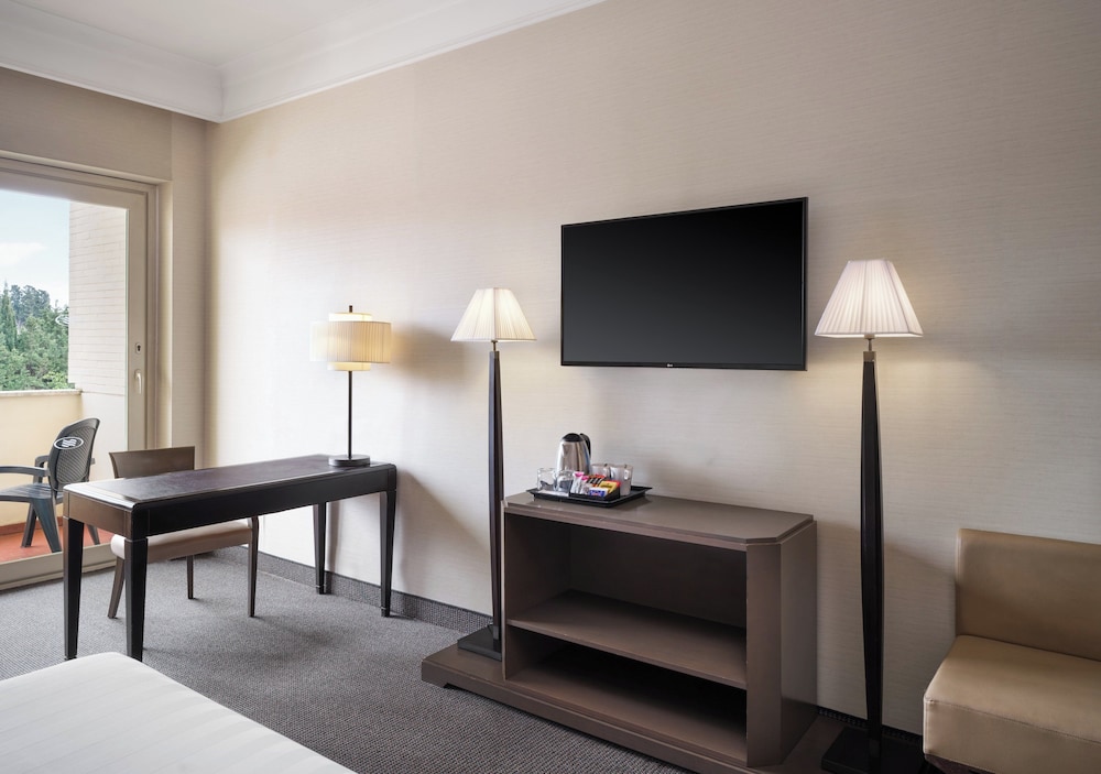 Crowne Plaza Rome-St. Peter's Hotel & Spa by IHG — Hotel rooms in Rome, Lazio