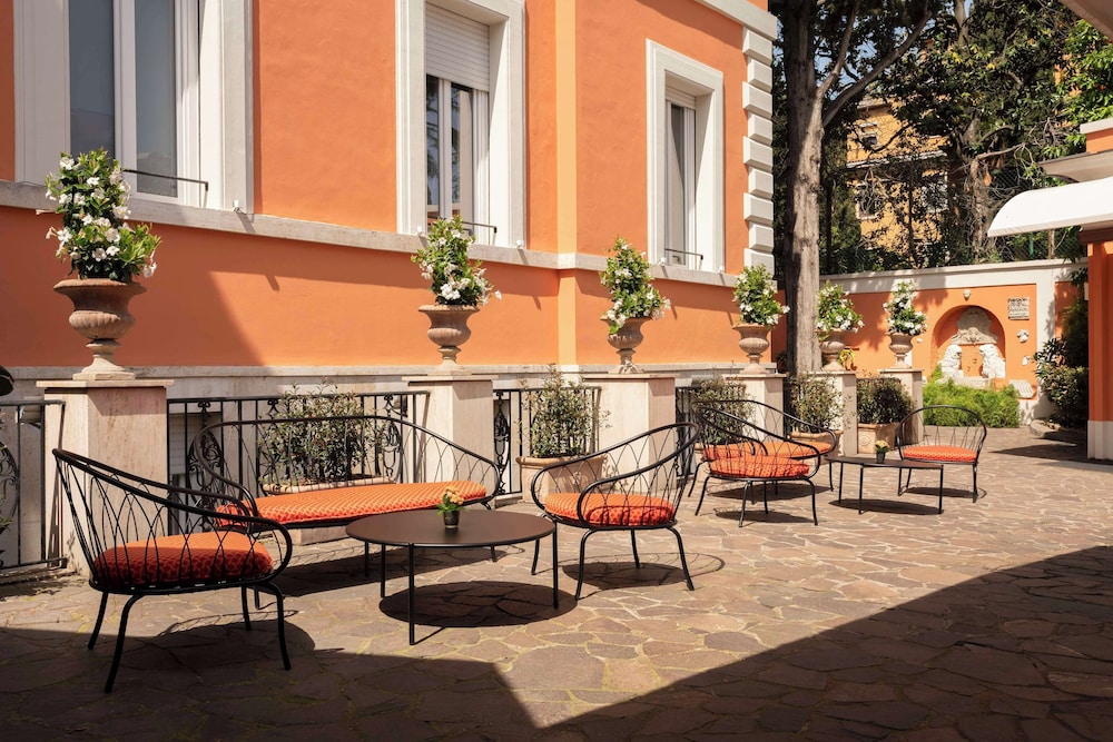 Hotel Degli Aranci — Hotel building in Rome, Lazio