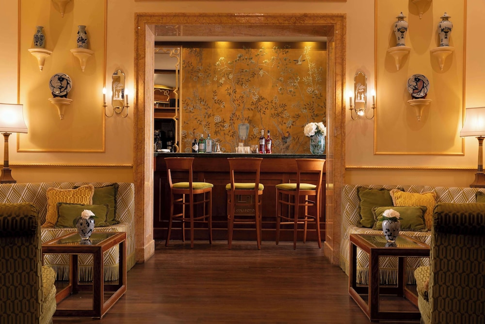Hotel Degli Aranci — Restaurant & bars in Rome, Lazio