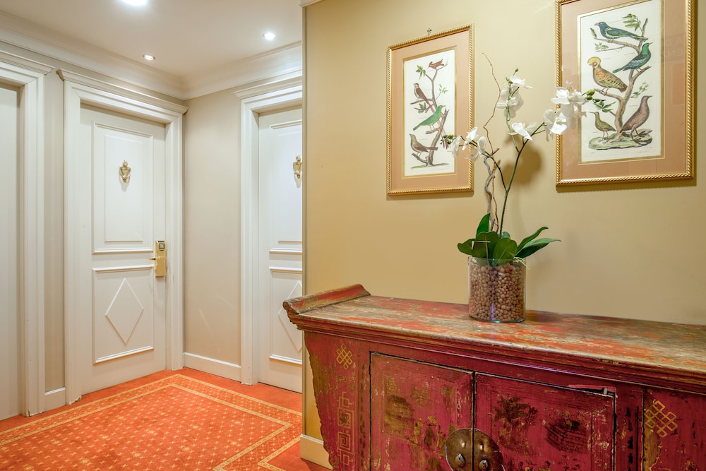 Hotel Degli Aranci — Hotel building in Rome, Lazio