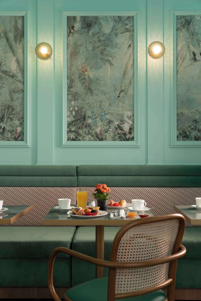 Hotel Degli Aranci — Restaurant & bars in Rome, Lazio