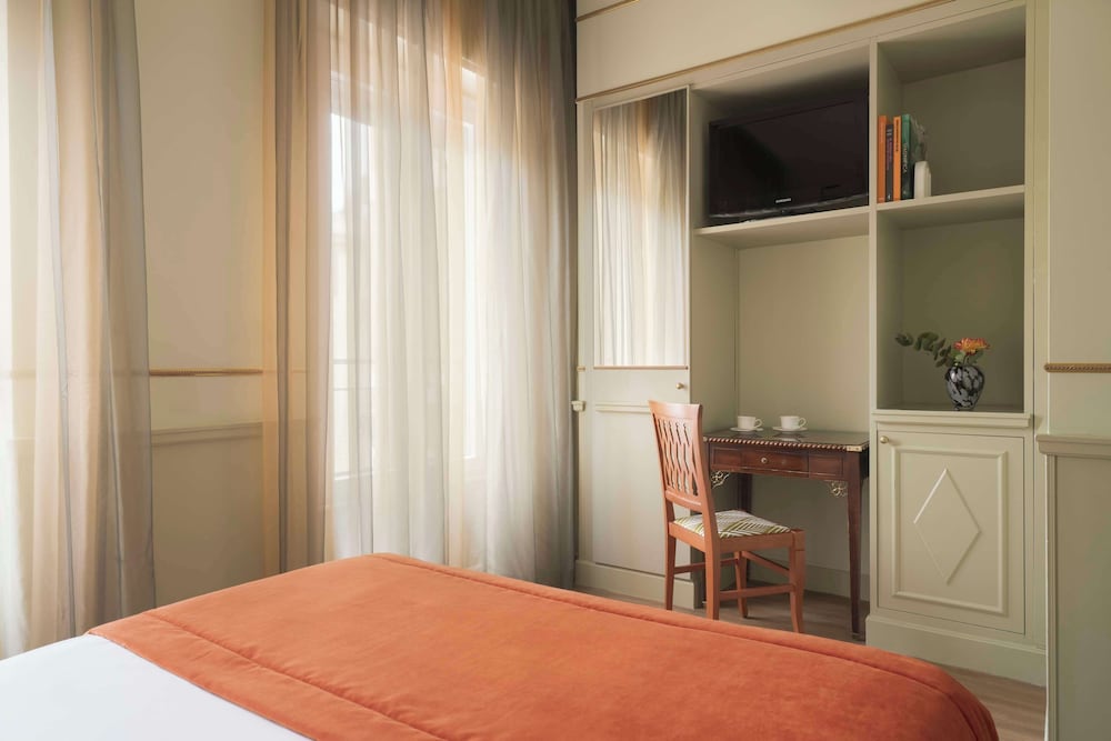 Hotel Degli Aranci — Hotel rooms in Rome, Lazio
