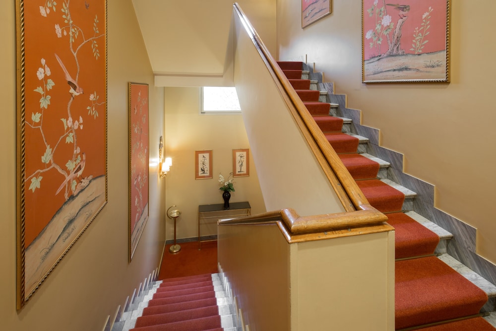 Hotel Degli Aranci — Hotel building in Rome, Lazio
