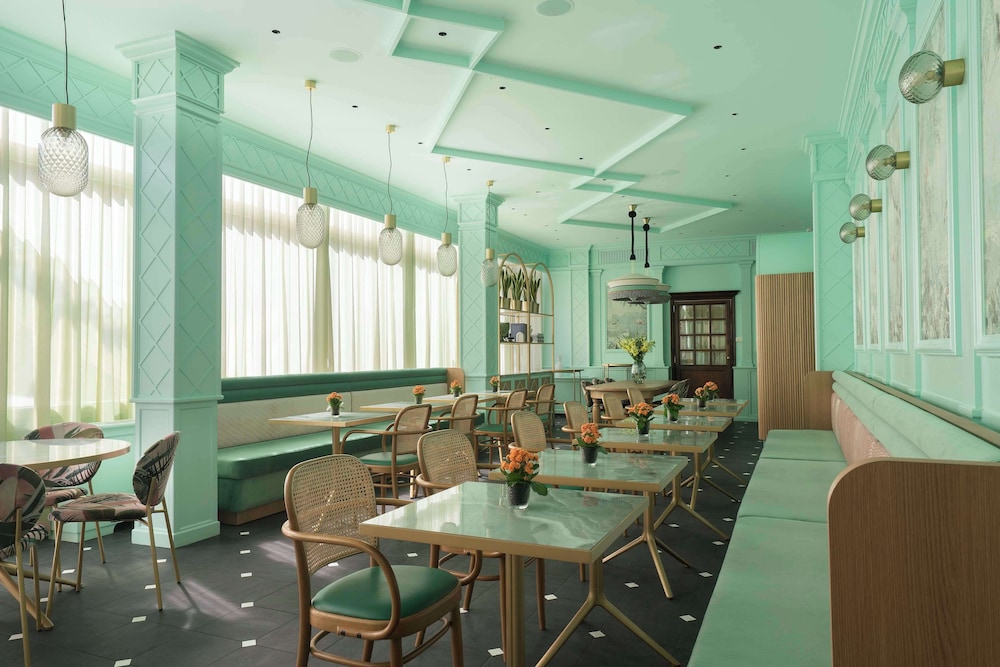 Hotel Degli Aranci — Restaurant & bars in Rome, Lazio