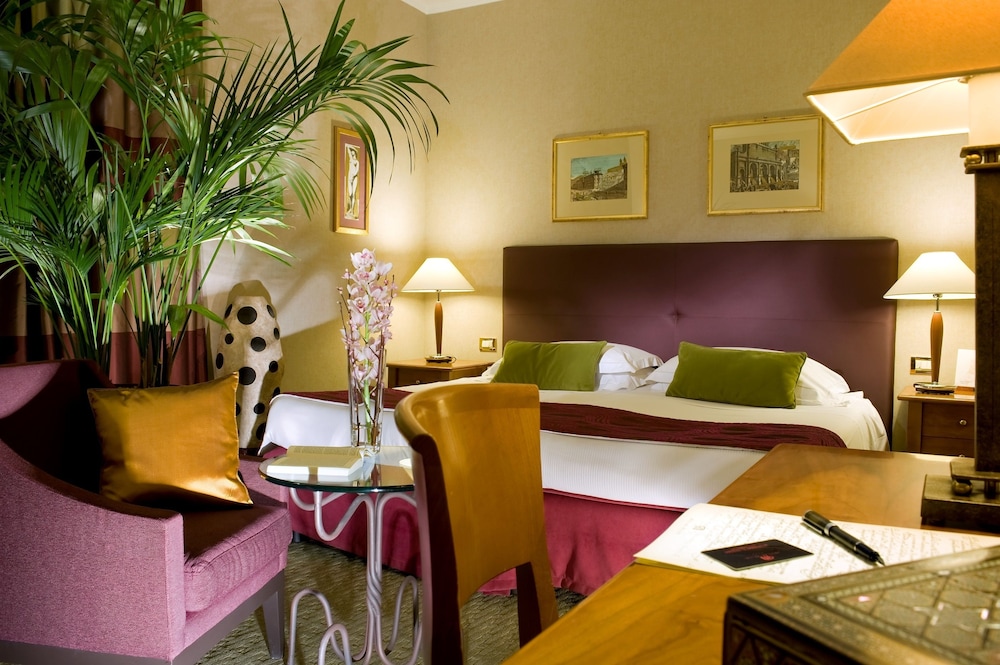 Hotel Dei Mellini — Hotel rooms in Rome, Lazio