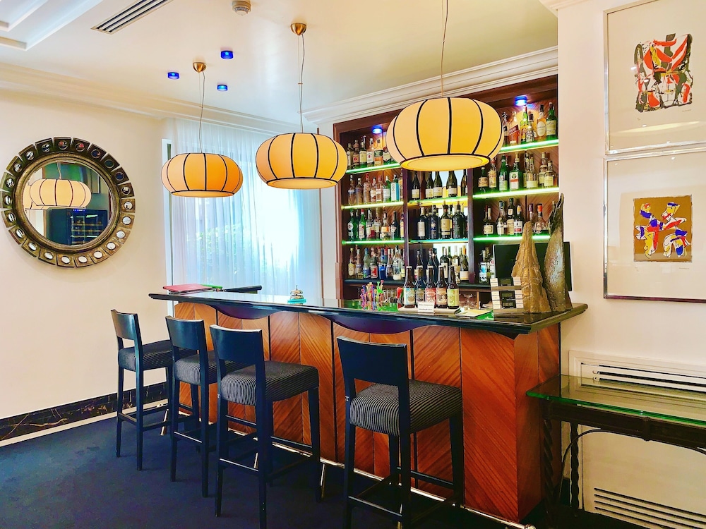 Hotel Dei Mellini — Restaurant & bars in Rome, Lazio