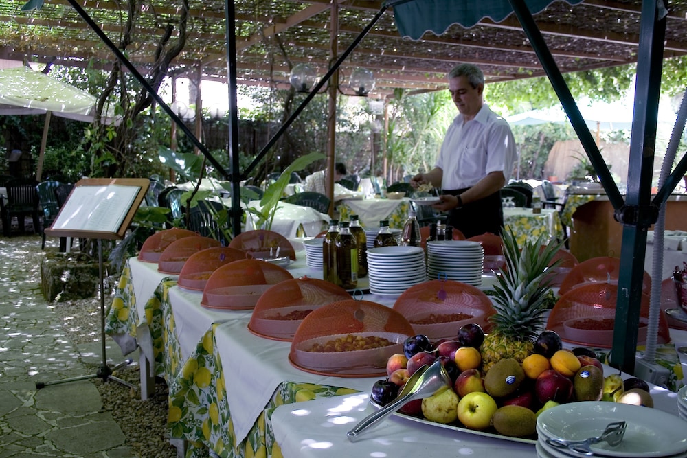 Hotel Delle Muse — Restaurant & bars in Rome, Lazio