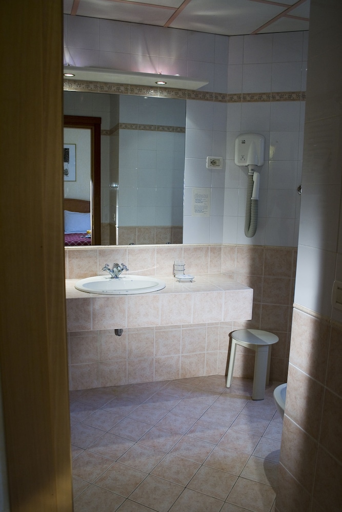 Hotel Delle Muse — Hotel rooms in Rome, Lazio