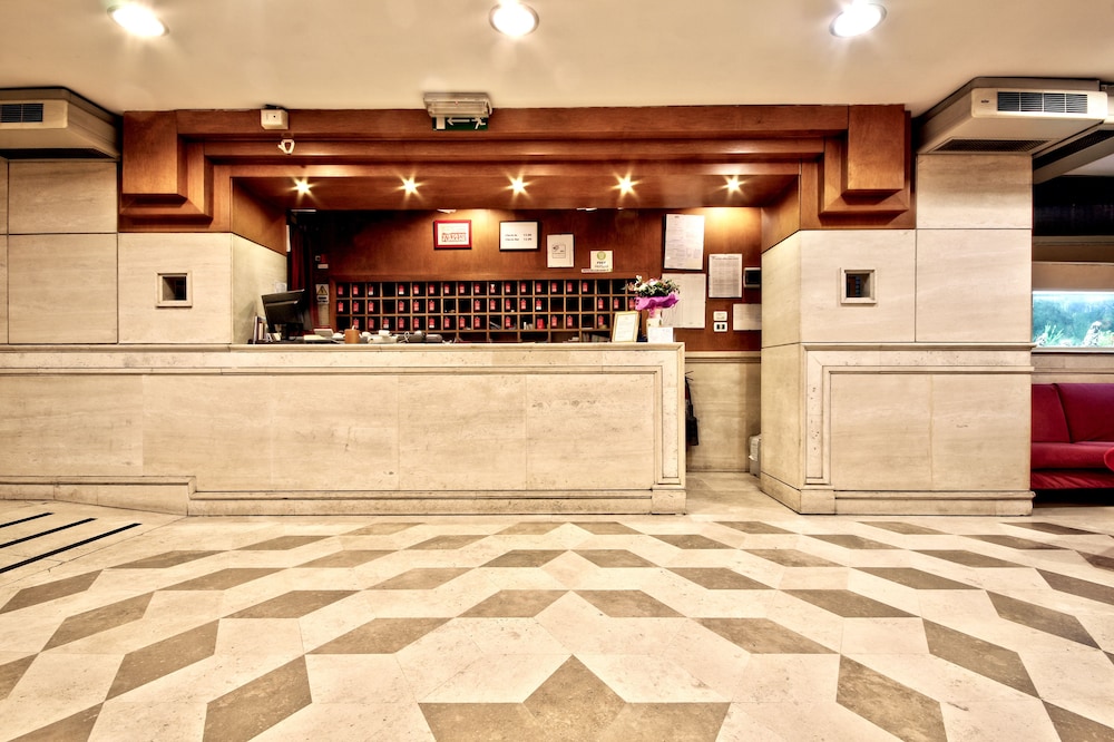 Hotel Delle Muse — Hotel building in Rome, Lazio