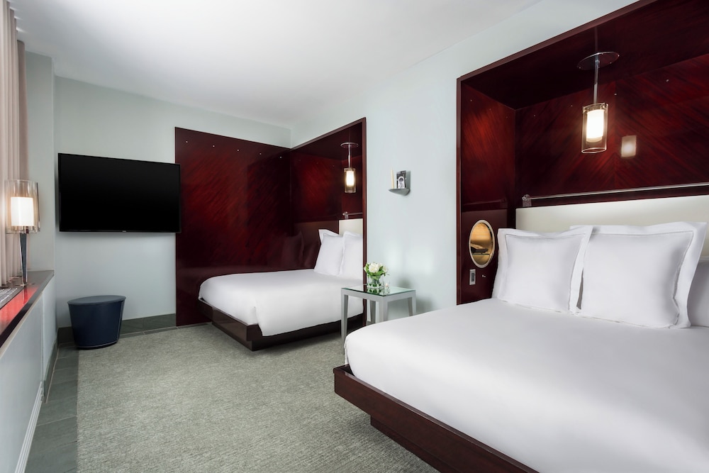 Royalton New York — Hotel rooms in New York City, New York State