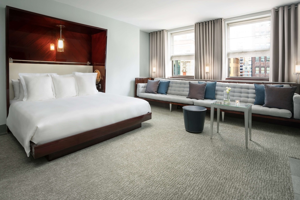 Royalton New York — Hotel rooms in New York City, New York State