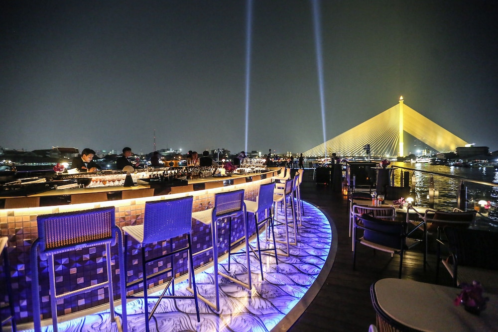 Banyan Tree Bangkok — Restaurant & bars in Bangkok, Bangkok