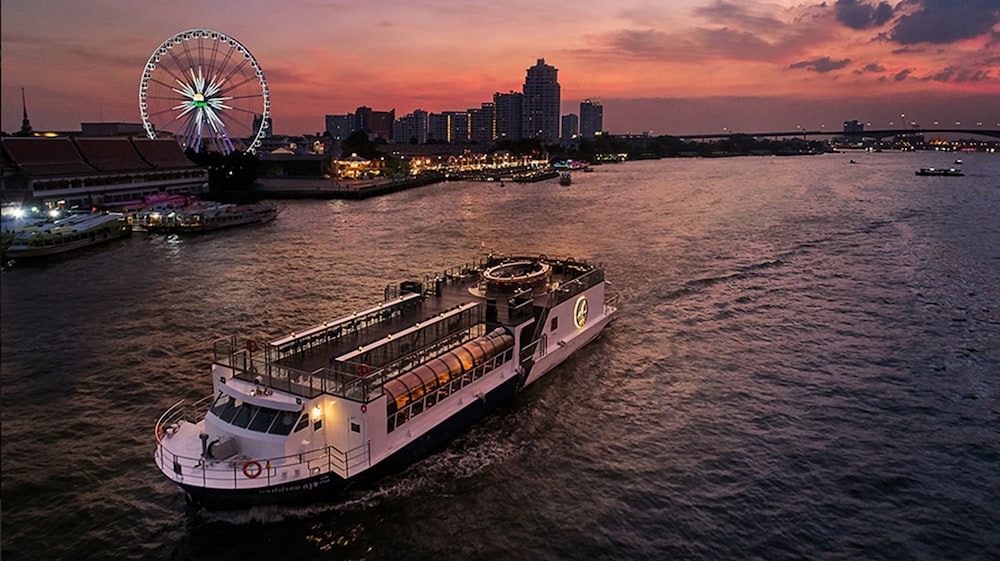 Banyan Tree Bangkok — Attractions in the area in Bangkok, Bangkok