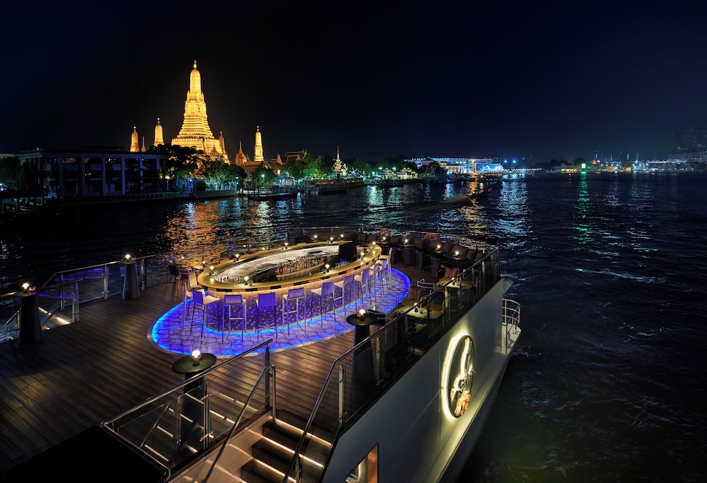Banyan Tree Bangkok — Restaurant & bars in Bangkok, Bangkok