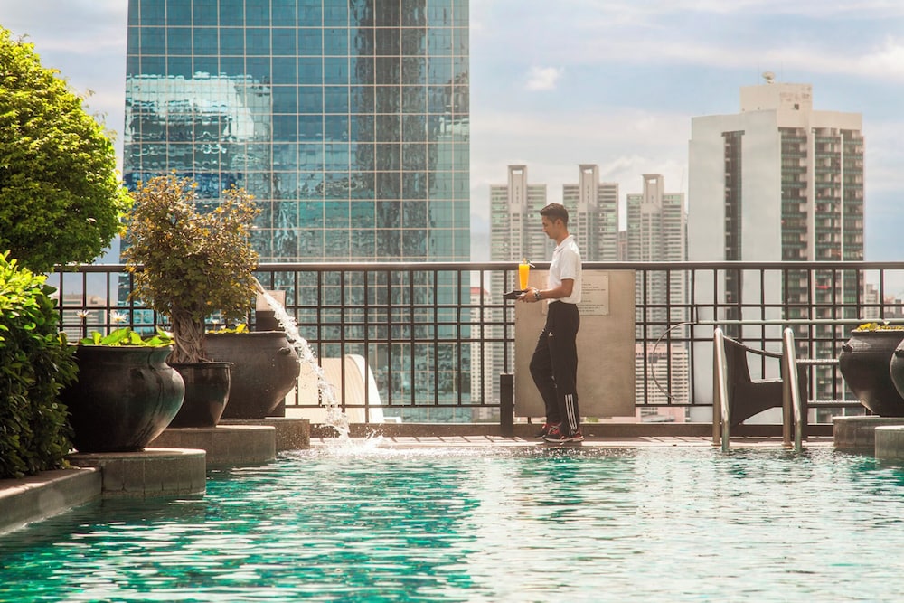 Banyan Tree Bangkok — Swimming pool in Bangkok, Bangkok