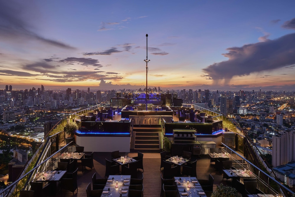 Banyan Tree Bangkok — Restaurant & bars in Bangkok, Bangkok