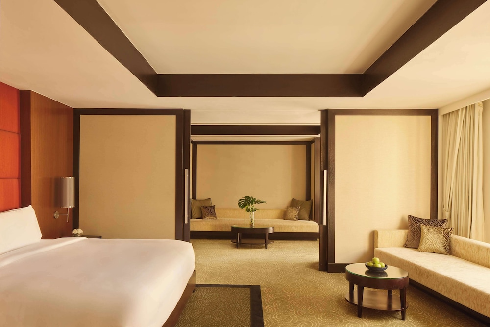 Banyan Tree Bangkok — Hotel rooms in Bangkok, Bangkok