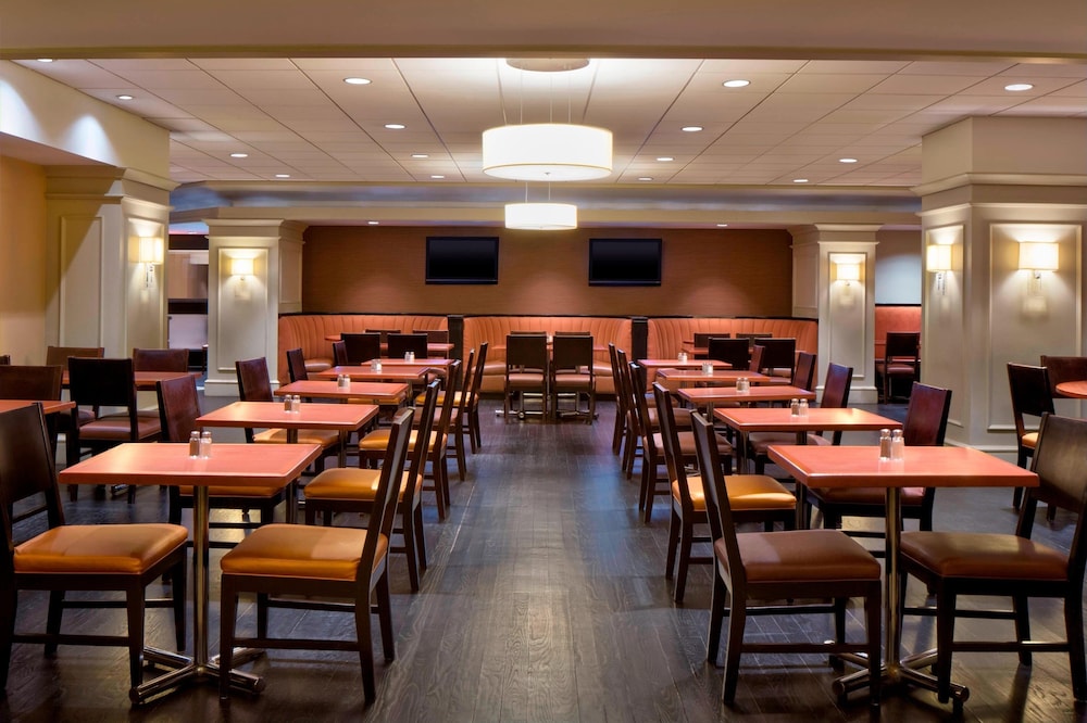 Sheraton New York Times Square Hotel — Restaurant & bars in New York City, New York State
