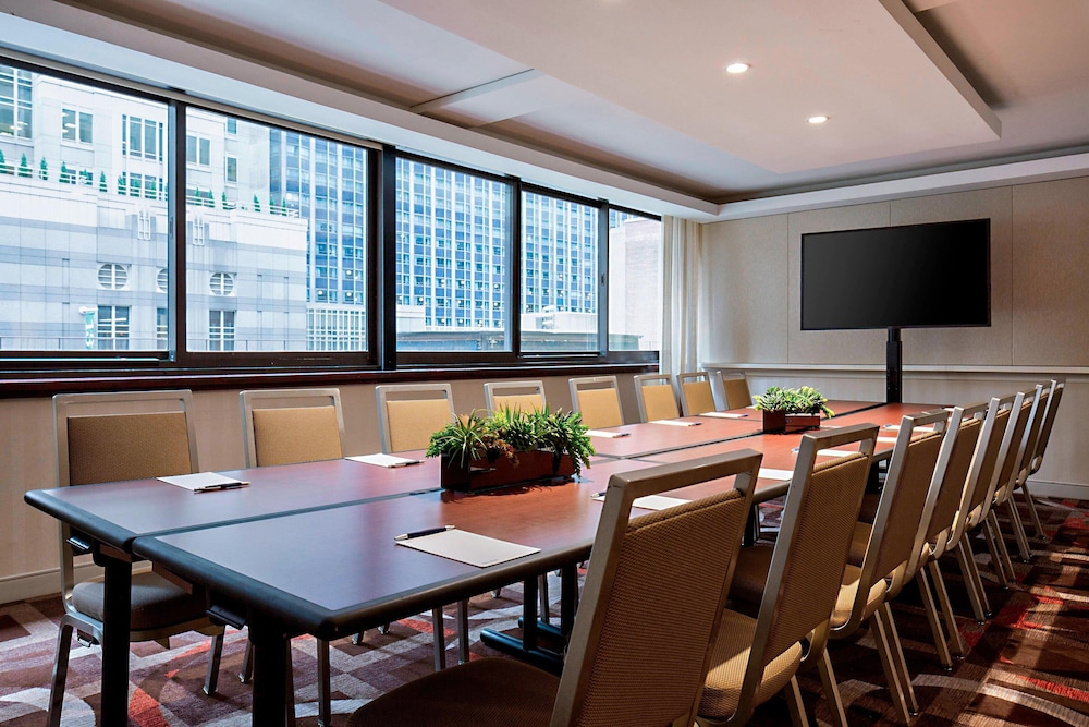 Sheraton New York Times Square Hotel — Hotel building in New York City, New York State
