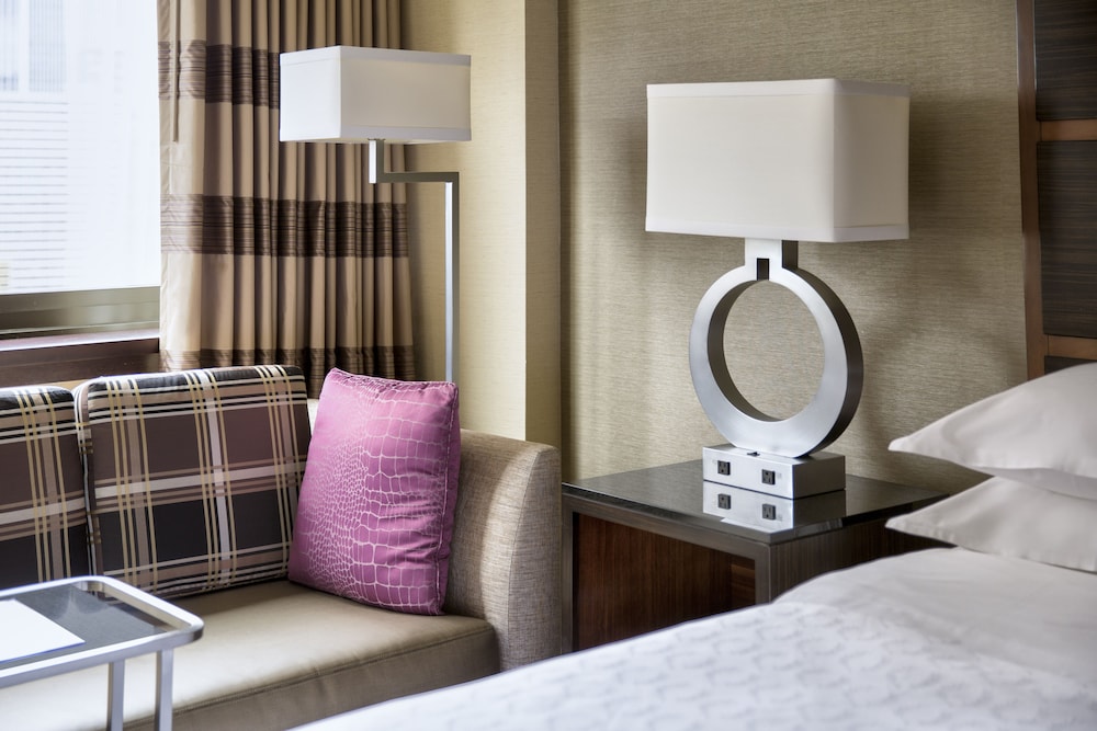 Sheraton New York Times Square Hotel — Hotel rooms in New York City, New York State