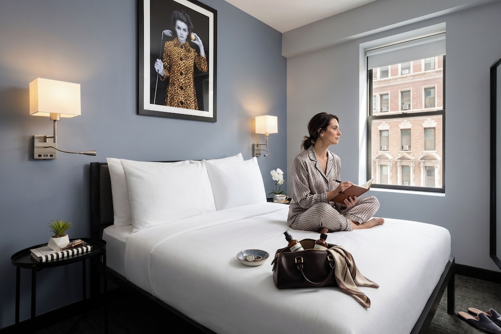 OYO Times Square — Hotel rooms in New York City, New York State