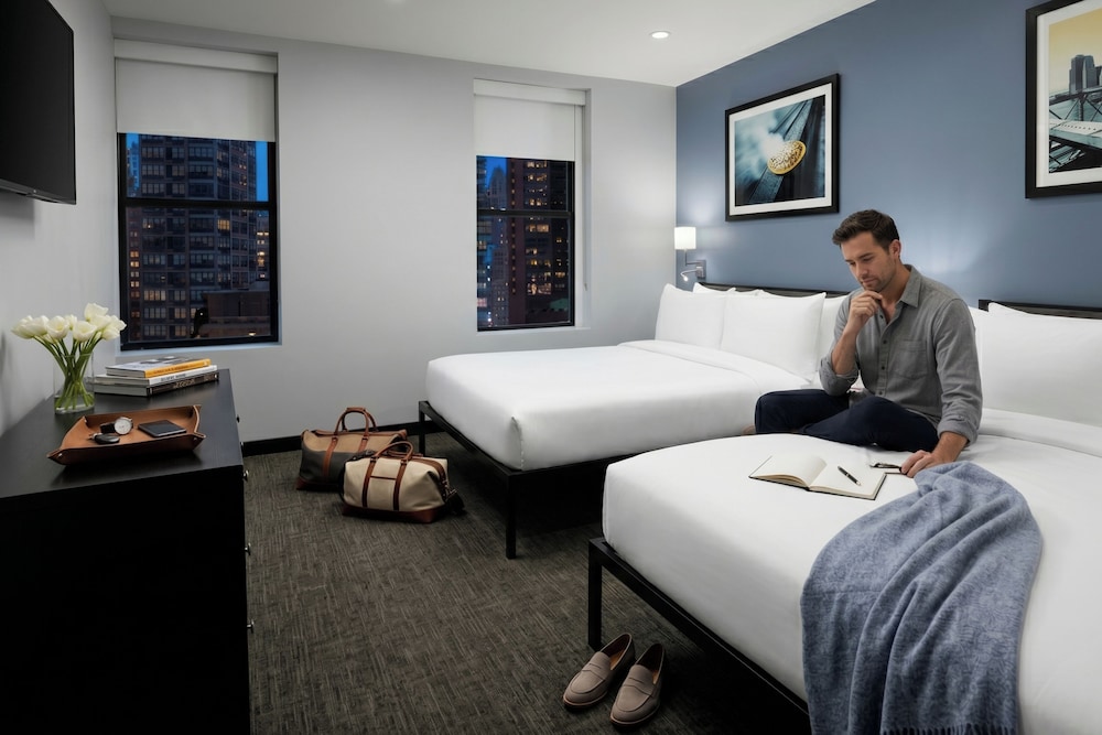 OYO Times Square — Hotel rooms in New York City, New York State