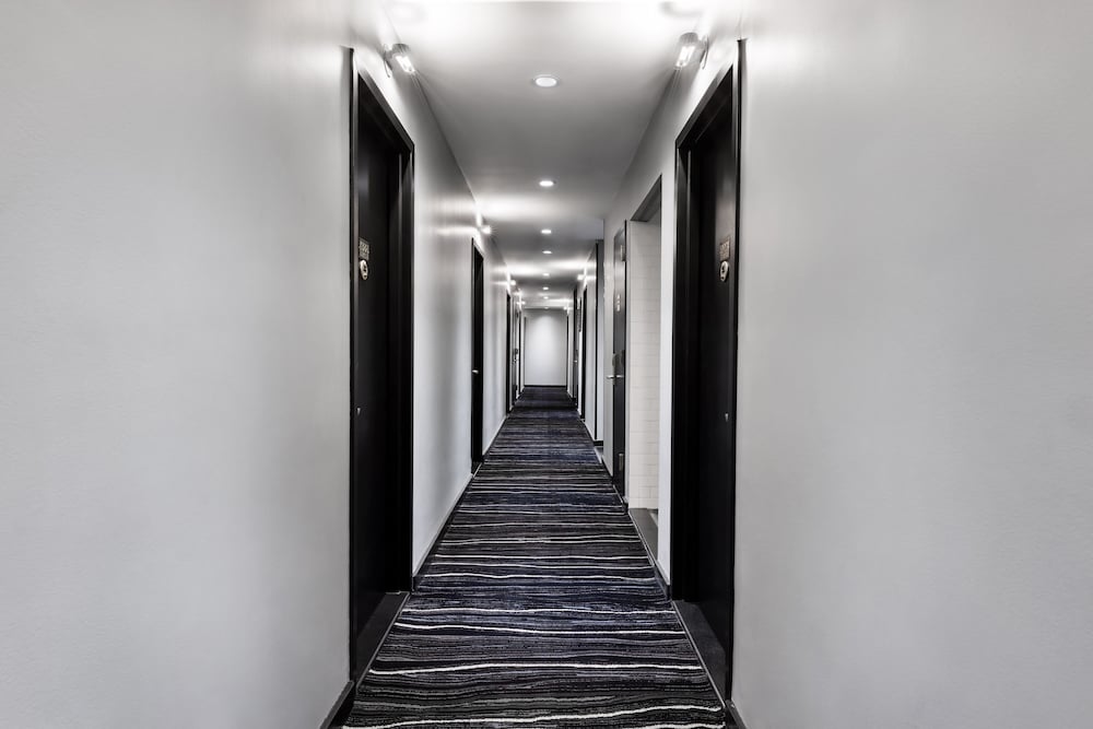 OYO Times Square — Hotel building in New York City, New York State