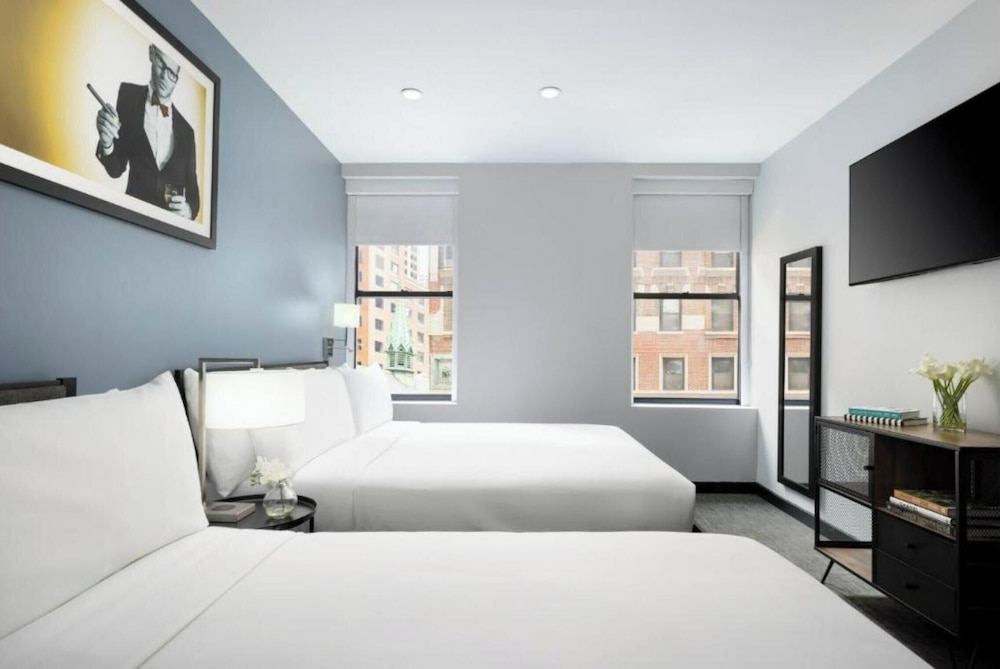 OYO Times Square — Hotel rooms in New York City, New York State