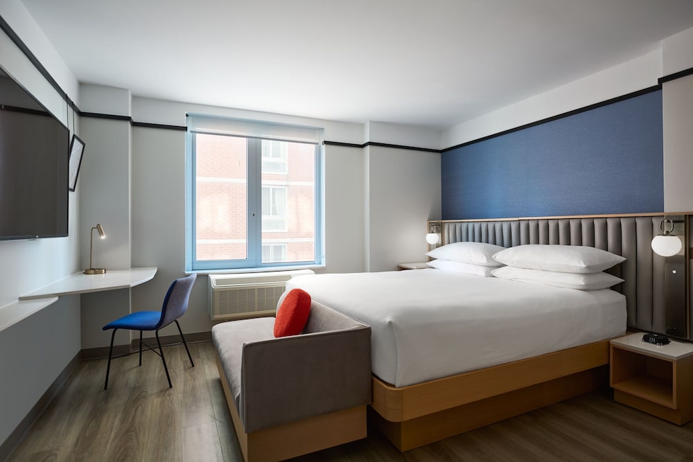 Delta Hotels by Marriott New York Times Square — Hotel rooms in New York City, New York State