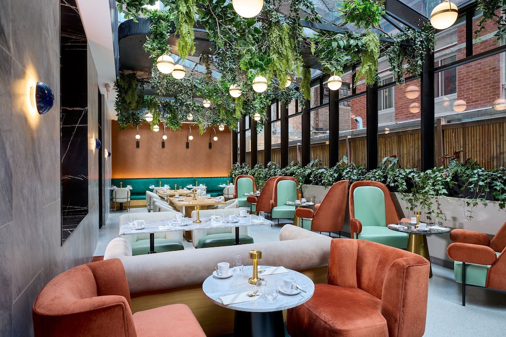 Delta Hotels by Marriott New York Times Square — Restaurant & bars in New York City, New York State