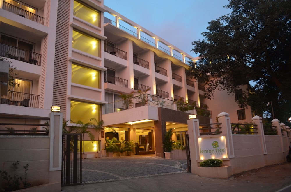 Lemon Tree Hotel Candolim Goa — Hotel building in Candolim, Goa