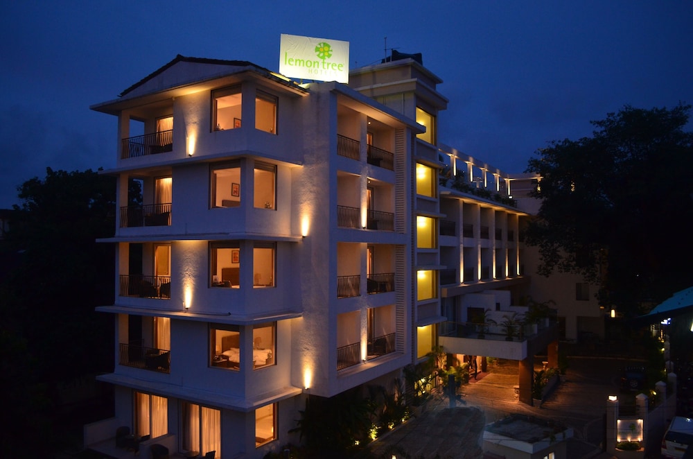 Lemon Tree Hotel Candolim Goa — Hotel building in Candolim, Goa