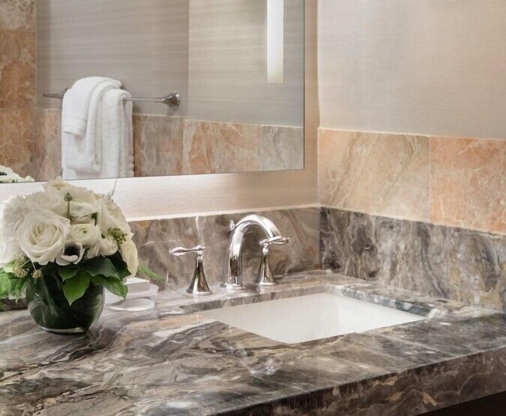 Trump International Hotel & Tower New York — Hotel rooms in New York City, New York State