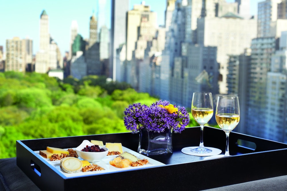 Trump International Hotel & Tower New York — Hotel rooms in New York City, New York State