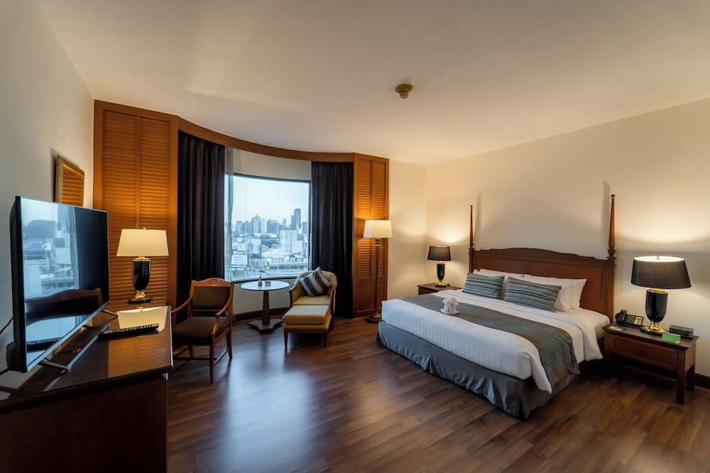 Century Park Hotel — Hotel rooms in Bangkok, Bangkok