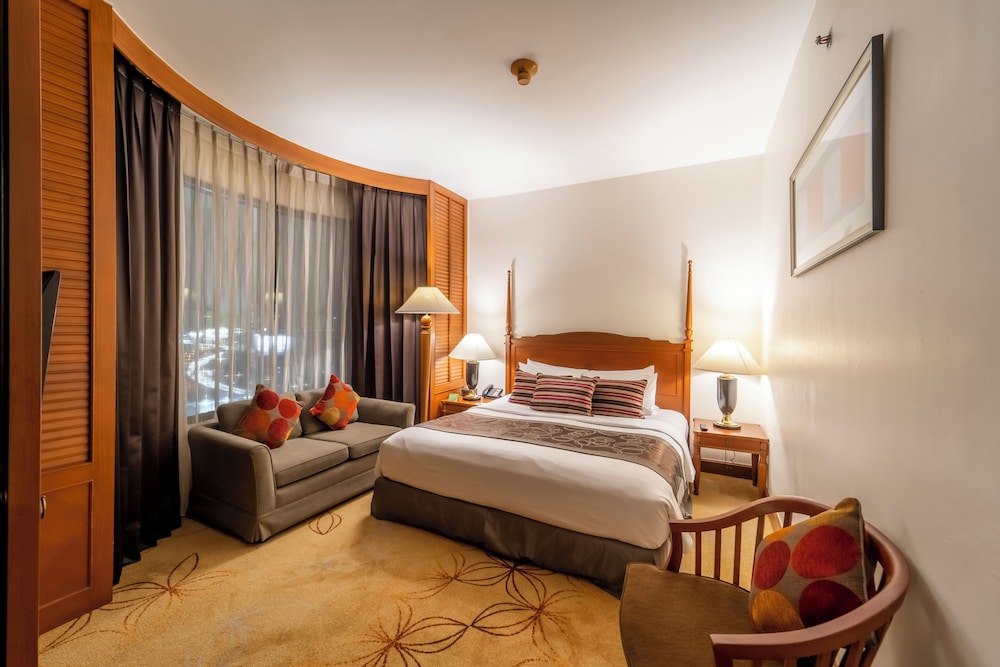 Century Park Hotel — Hotel rooms in Bangkok, Bangkok