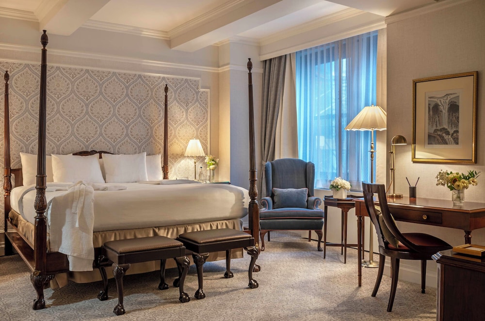 Warwick New York — Hotel rooms in New York City, New York State