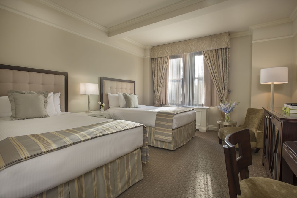 Warwick New York — Hotel rooms in New York City, New York State