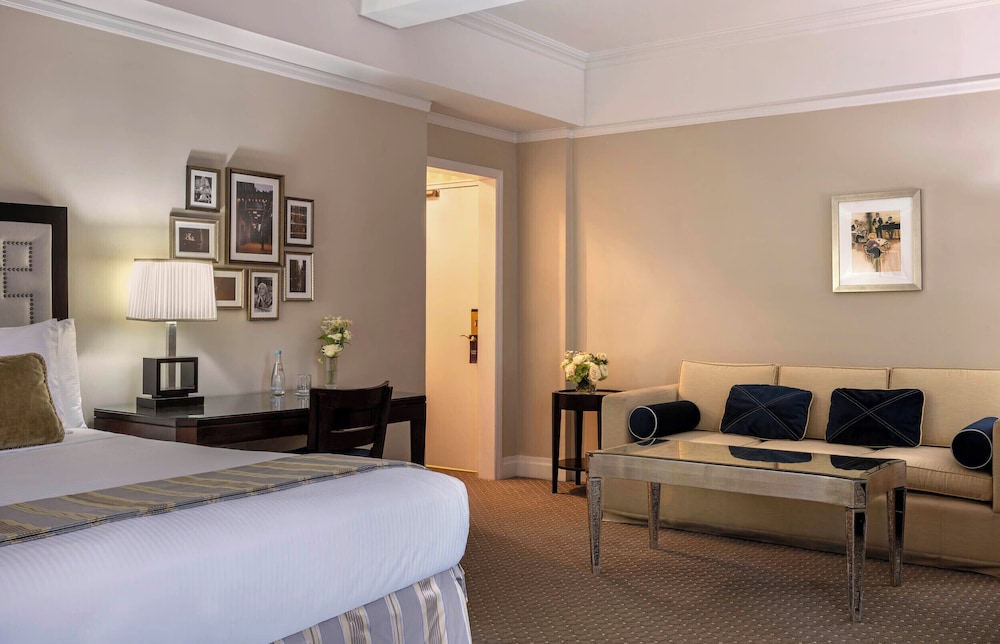 Warwick New York — Hotel rooms in New York City, New York State